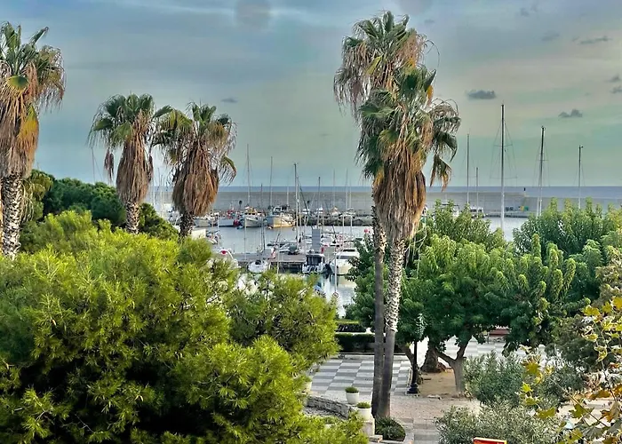 Seahomes Vacations - Nautic Maritime Apt